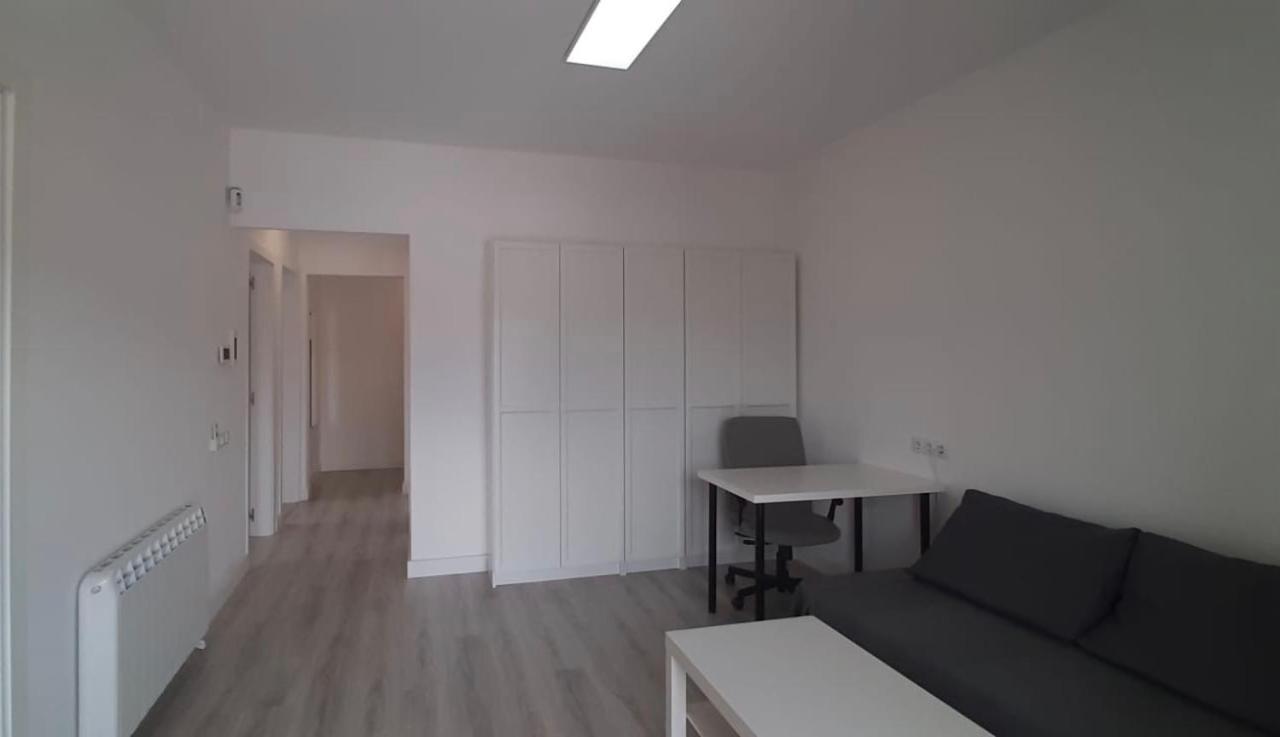 White Apartment Λορέτ Ντε Μαρ Εξωτερικό φωτογραφία