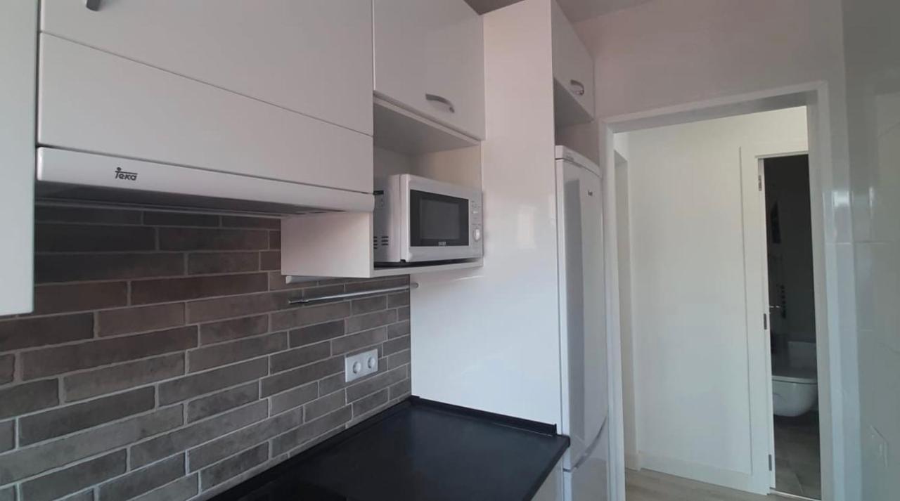 White Apartment Λορέτ Ντε Μαρ Εξωτερικό φωτογραφία